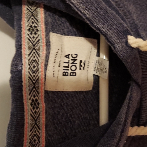 Billabong hoodie - Picture 3 of 4